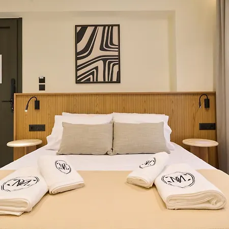 Отель Monarco Executive *