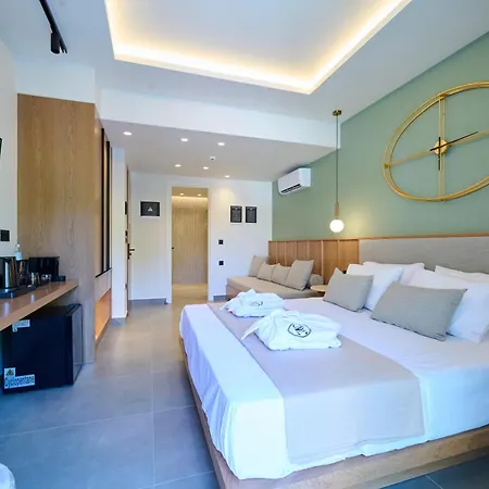 Monarco Executive Родос