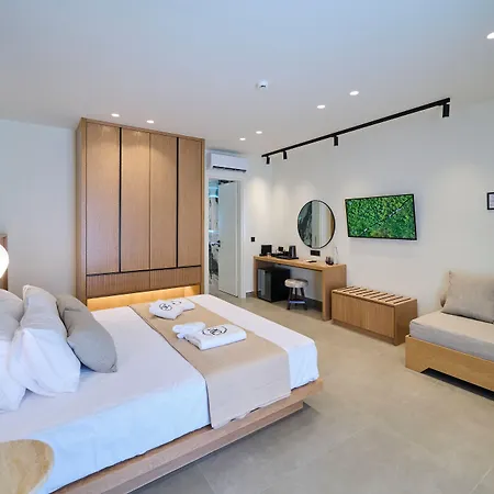 Отель Monarco Executive *