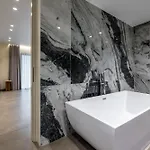 Monarco Executive Hotel