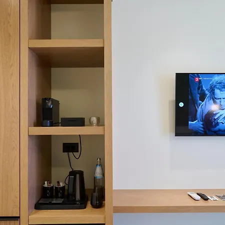 Monarco Executive Hotel