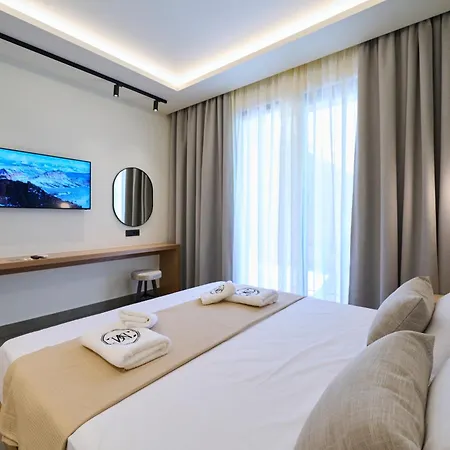 Hotel Monarco Executive *