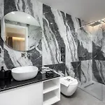 Hotel Monarco Executive *