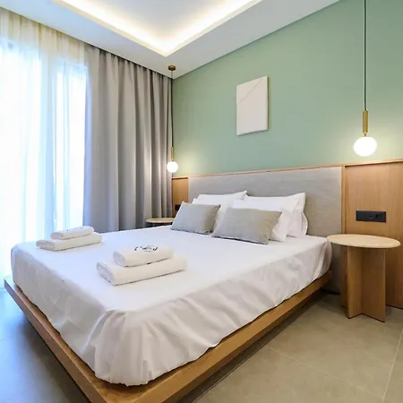 Monarco Executive Hotel *