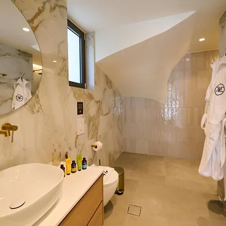 Monarco Executive Hotel